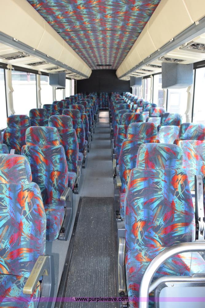 image for item K6106 1989 MCI 102C3 charter bus