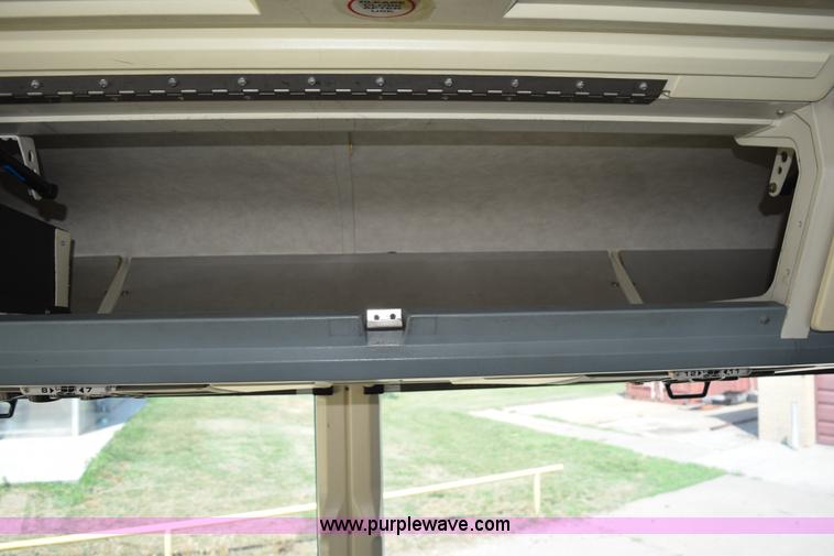 image for item K6106 1989 MCI 102C3 charter bus