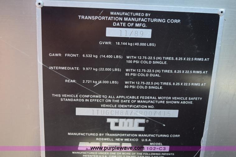 image for item K6106 1989 MCI 102C3 charter bus