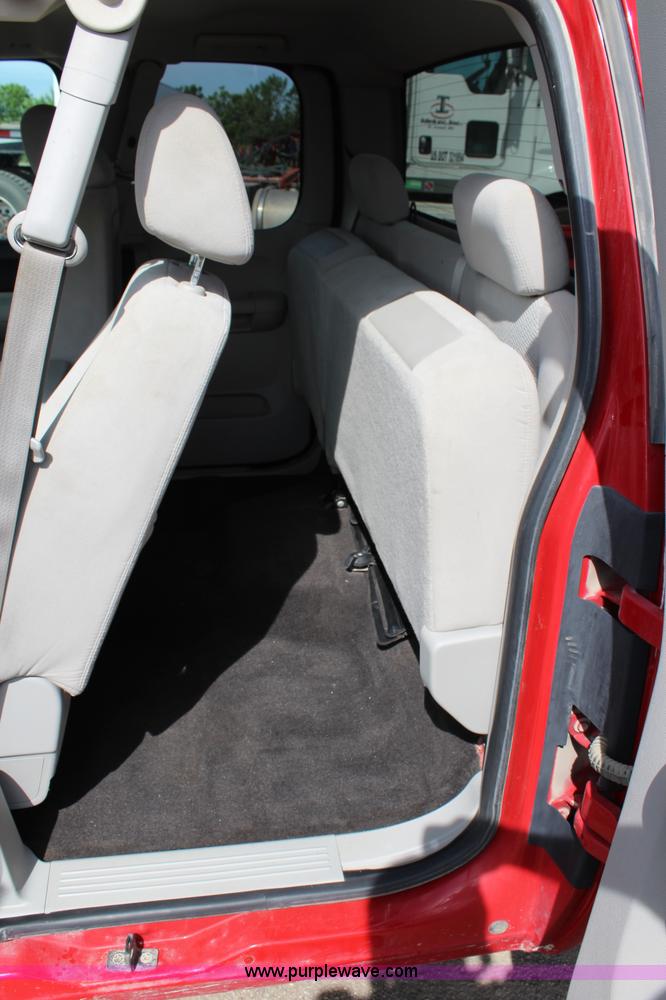 image for item K6930 2008 Chevrolet Silverado 1500 Ext. Cab pickup truck