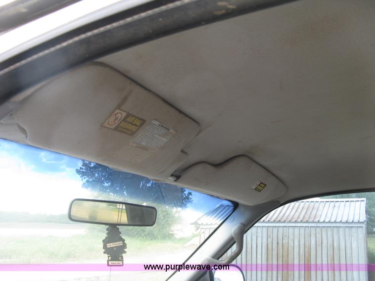 image for item K8611 1998 Ford F150 XLT SuperCab pickup truck