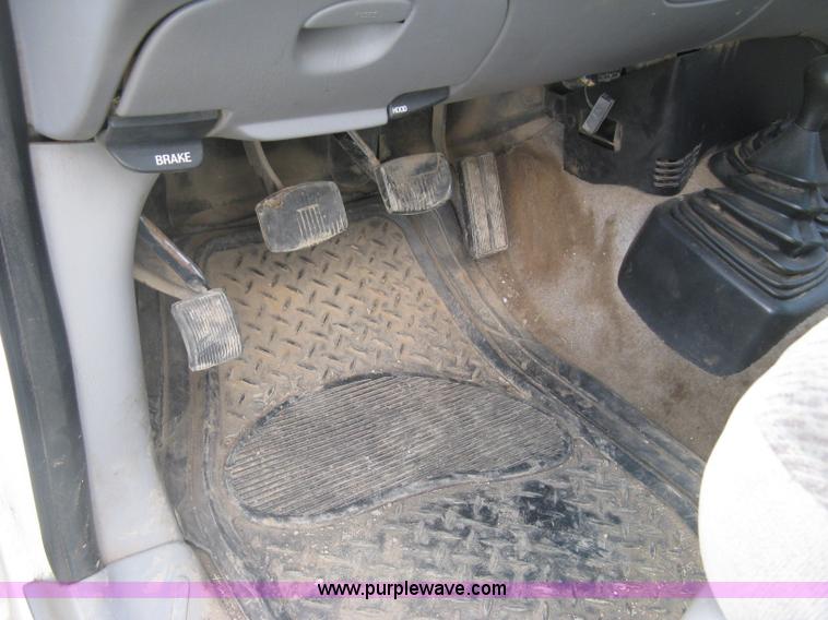 image for item K8611 1998 Ford F150 XLT SuperCab pickup truck