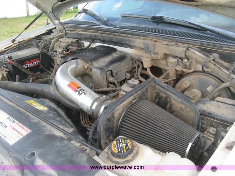 image for item K8611 1998 Ford F150 XLT SuperCab pickup truck