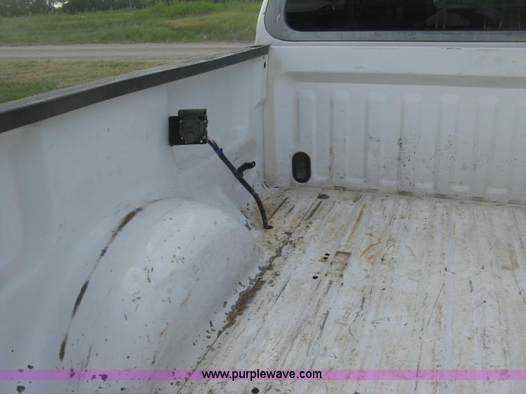 image for item K8611 1998 Ford F150 XLT SuperCab pickup truck