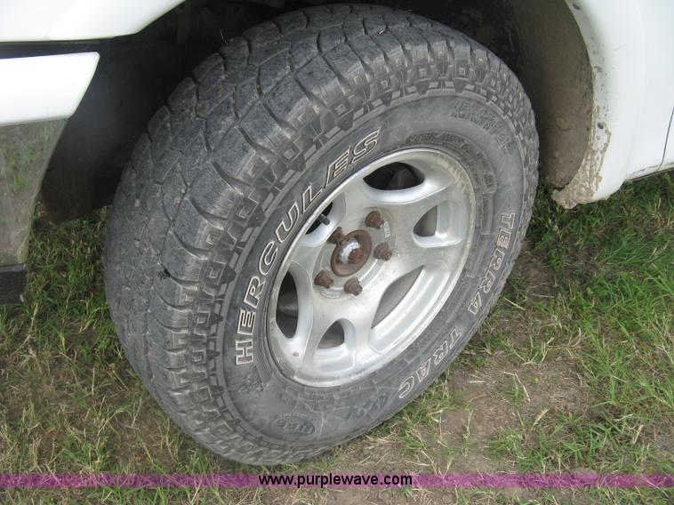 image for item K8611 1998 Ford F150 XLT SuperCab pickup truck