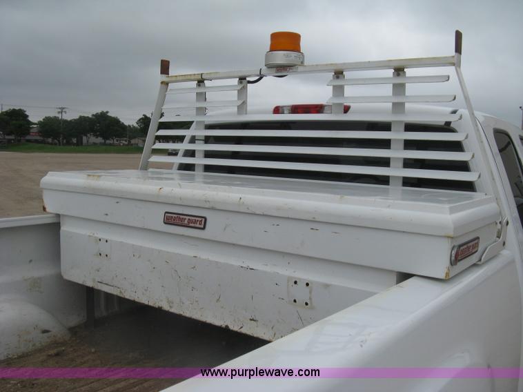 image for item K8643 2008 GMC Sierra 2500HD Ext. Cab pickup truck