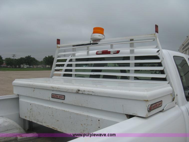 image for item K8644 2007 GMC Sierra Classic 2500HD Ext. Cab pickup truck