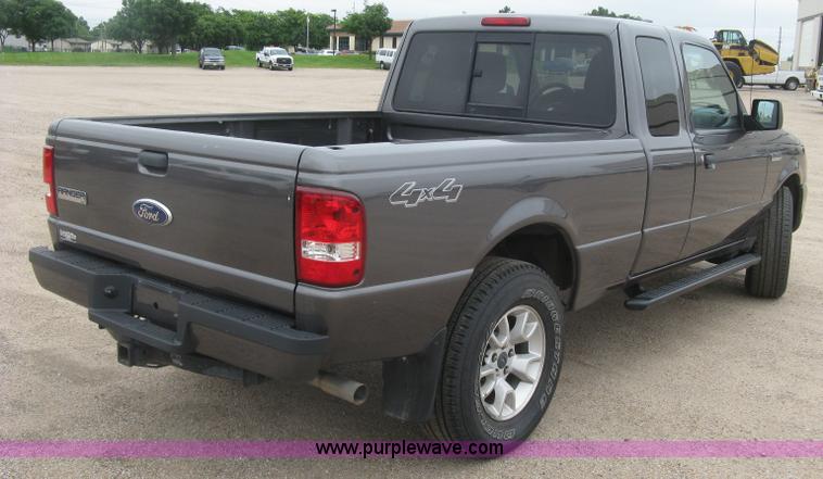 image for item K8646 2011 Ford Ranger XLT SuperCab pickup truck