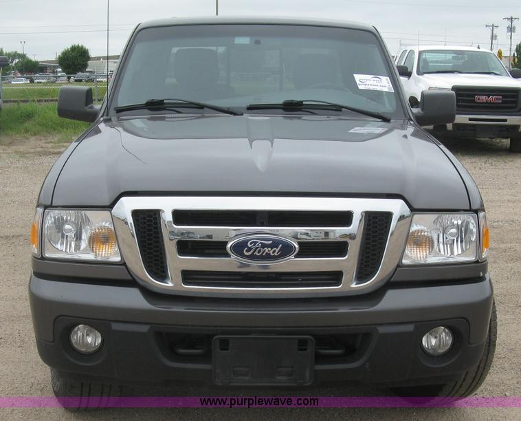 image for item K8646 2011 Ford Ranger XLT SuperCab pickup truck