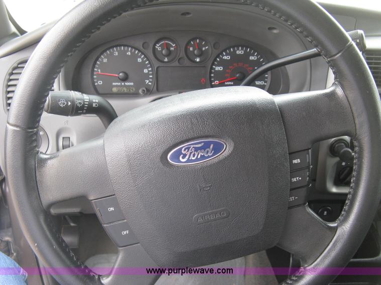 image for item K8646 2011 Ford Ranger XLT SuperCab pickup truck