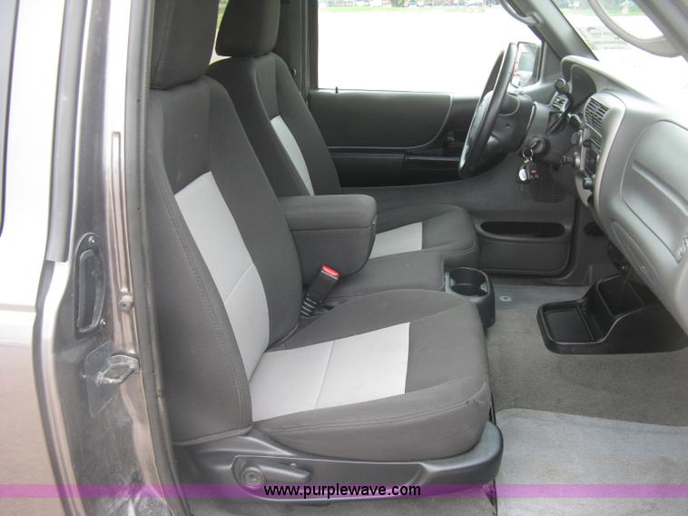 image for item K8646 2011 Ford Ranger XLT SuperCab pickup truck