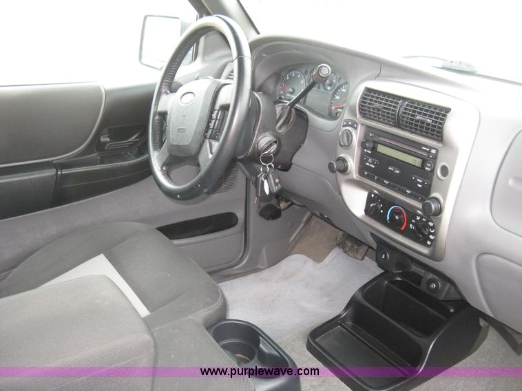 image for item K8646 2011 Ford Ranger XLT SuperCab pickup truck