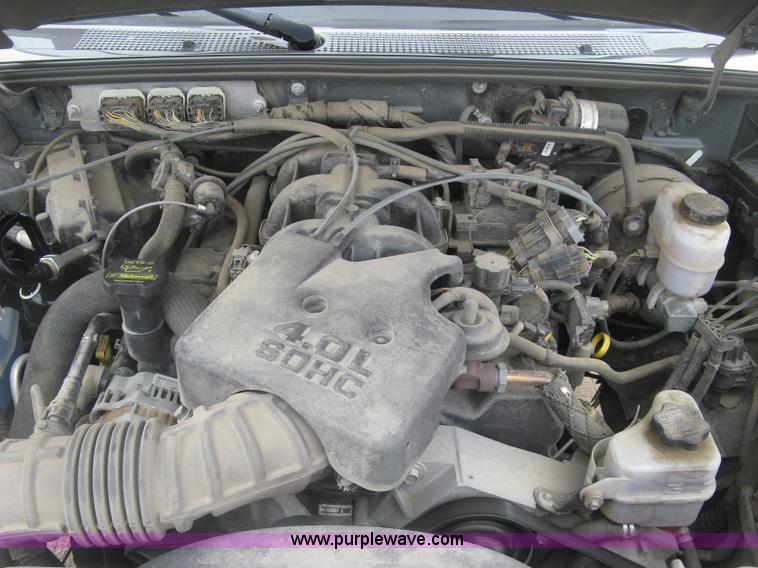 image for item K8646 2011 Ford Ranger XLT SuperCab pickup truck