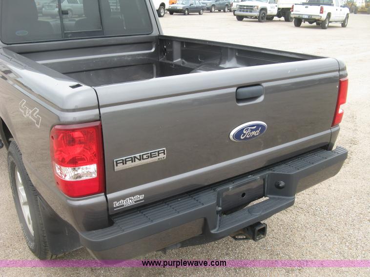 image for item K8646 2011 Ford Ranger XLT SuperCab pickup truck