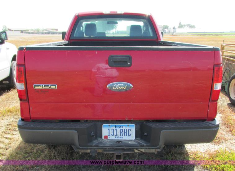 image for item L2504 2007 Ford F150 XL pickup truck