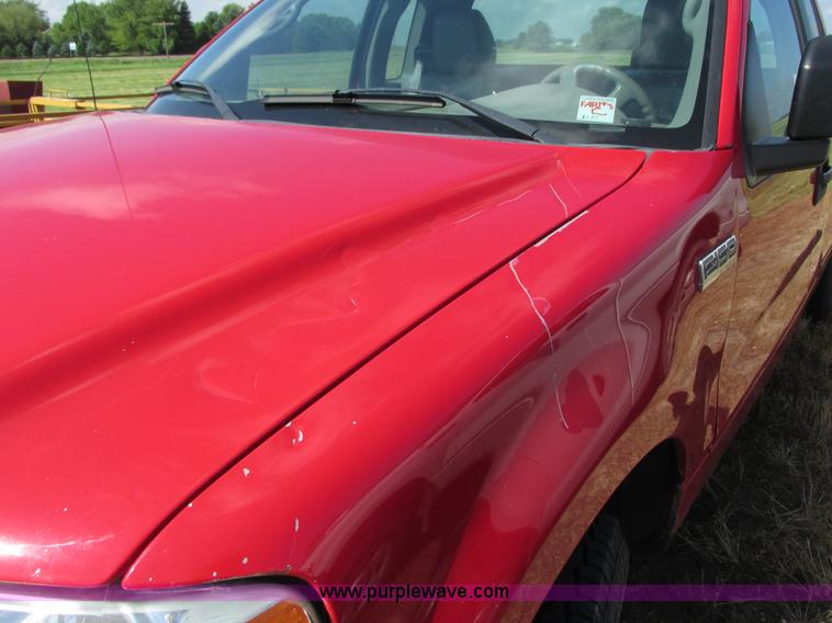 image for item L2504 2007 Ford F150 XL pickup truck