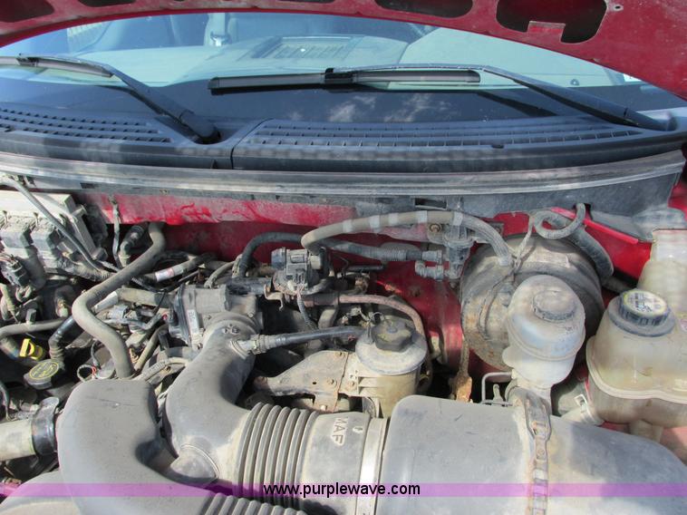 image for item L2504 2007 Ford F150 XL pickup truck