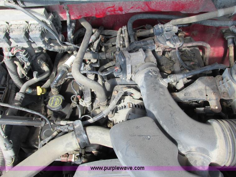 image for item L2504 2007 Ford F150 XL pickup truck