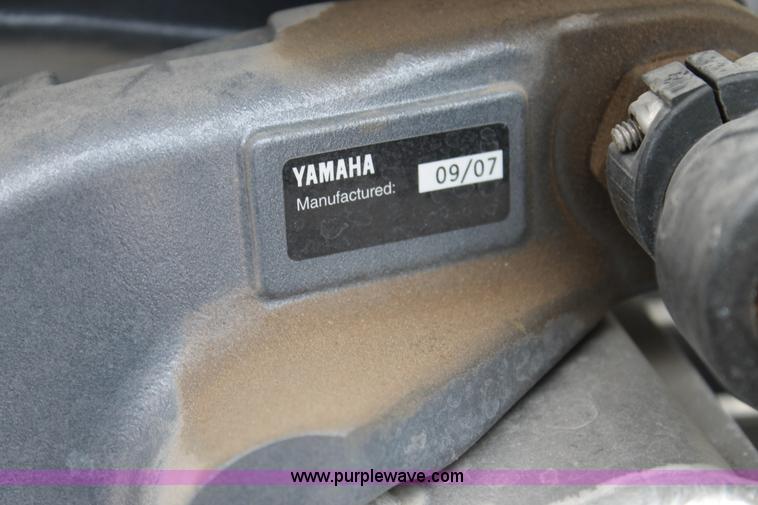 image for item L4255 2008 FSI Bennington 2275 tritoon boat