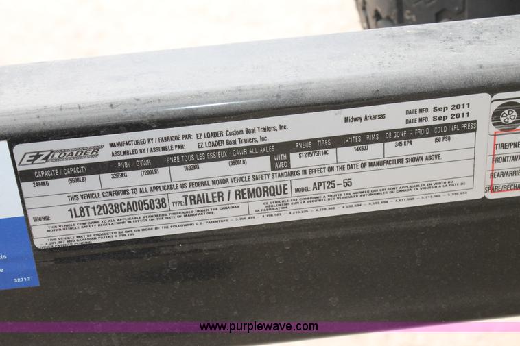 image for item L4255 2008 FSI Bennington 2275 tritoon boat