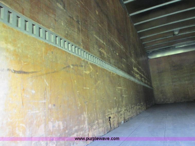 image for item R9322 2004 Freightliner FL70 box truck