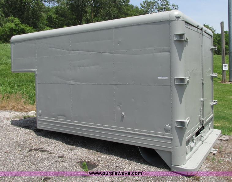 image for item R9324 Box truck bed
