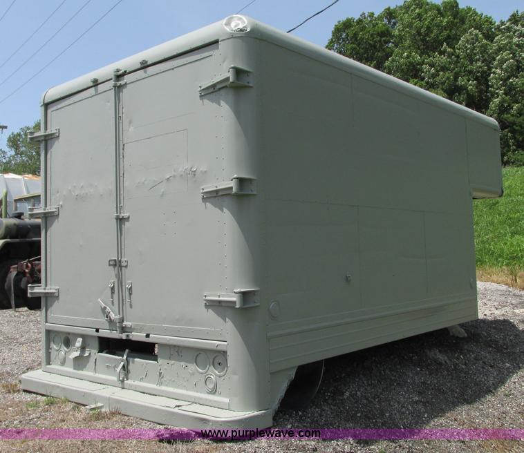 image for item R9324 Box truck bed