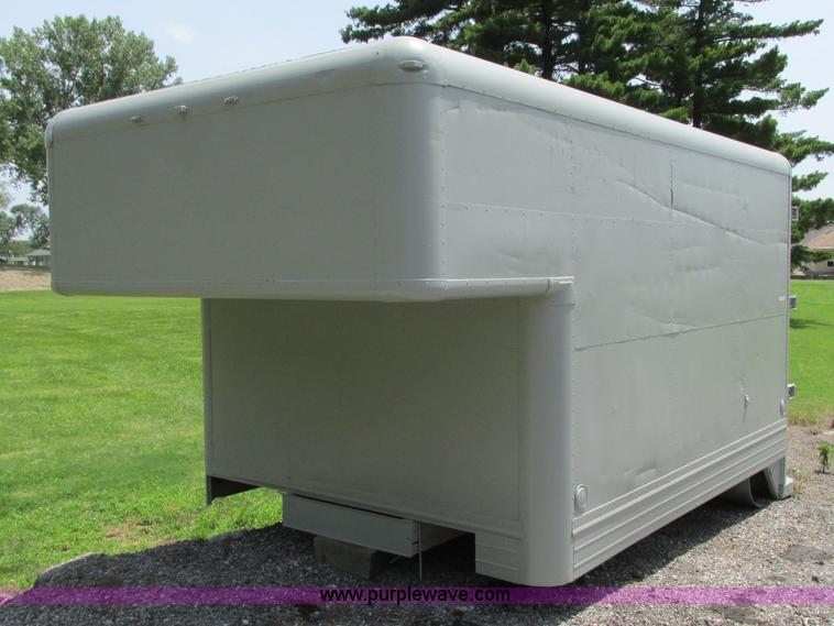 image for item R9324 Box truck bed