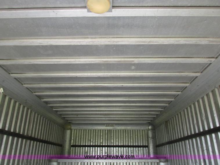 image for item R9324 Box truck bed