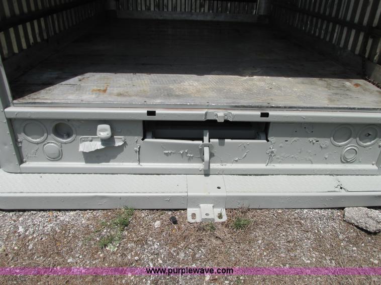 image for item R9324 Box truck bed