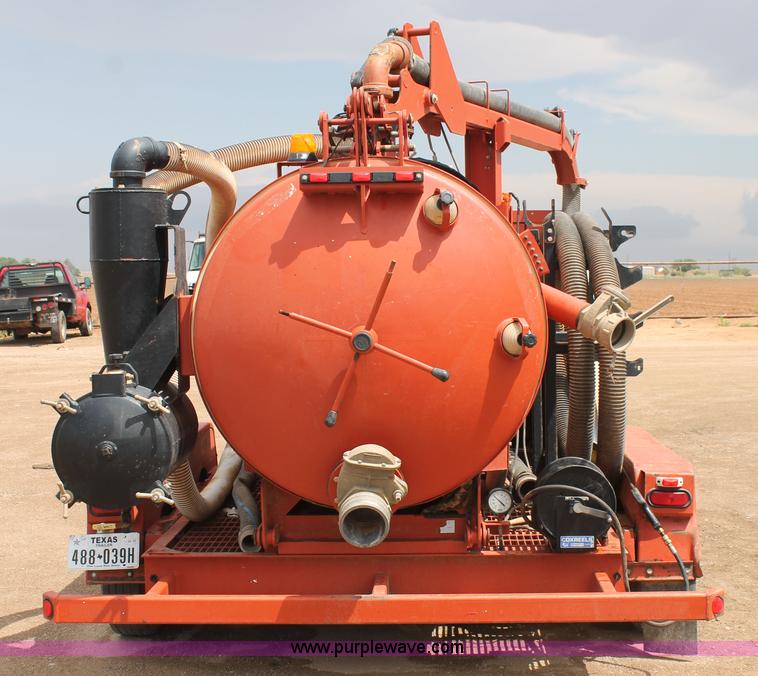 image for item AO9530 2011 Hydrovac FX60 vacuum trailer