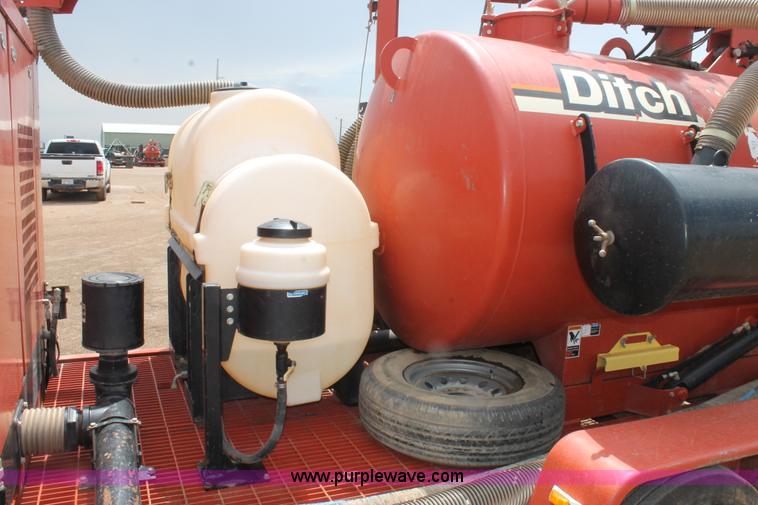 image for item AO9530 2011 Hydrovac FX60 vacuum trailer