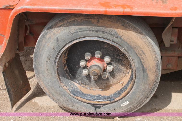 image for item AO9530 2011 Hydrovac FX60 vacuum trailer