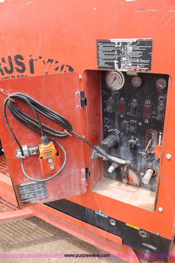 image for item AO9530 2011 Hydrovac FX60 vacuum trailer