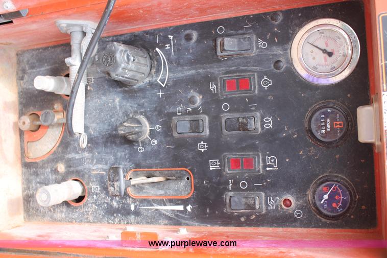 image for item AO9530 2011 Hydrovac FX60 vacuum trailer