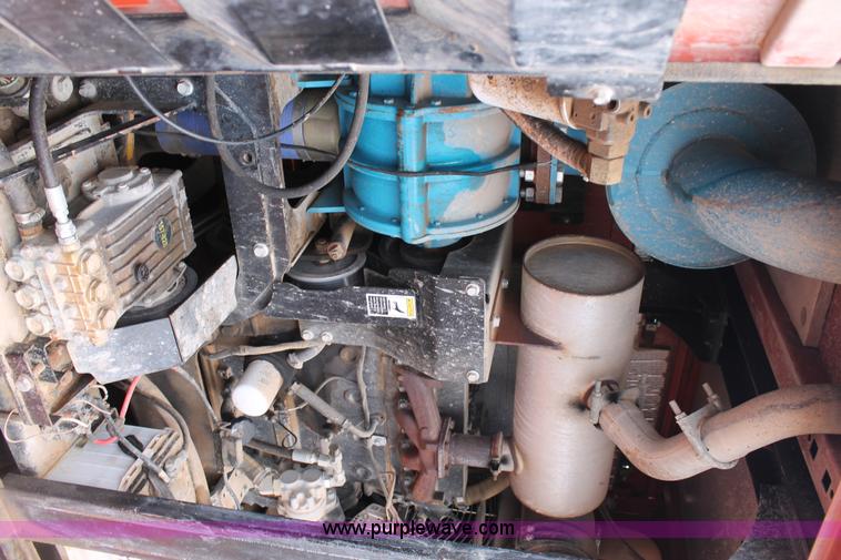 image for item AO9530 2011 Hydrovac FX60 vacuum trailer