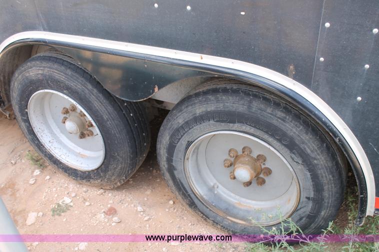 image for item AO9531 2003 B&W polyurethane foam application trailer