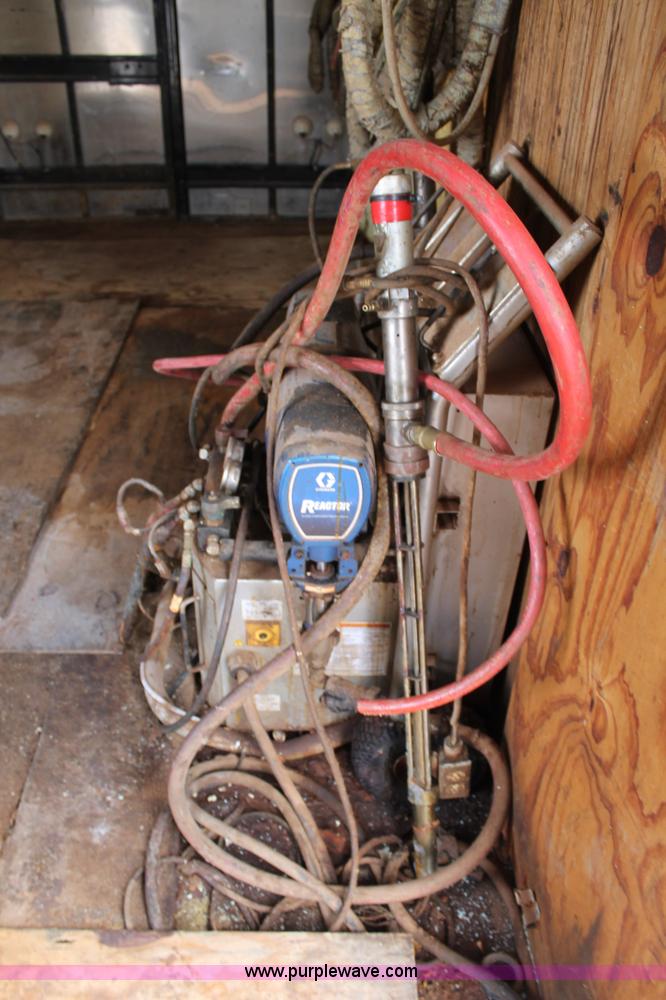 image for item AO9531 2003 B&W polyurethane foam application trailer