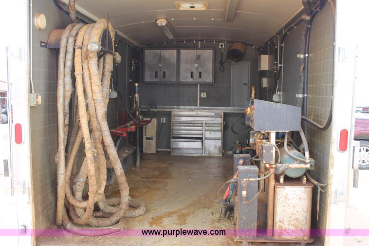 image for item AO9532 2013 Carry-On trailer with polyurea application proportioner