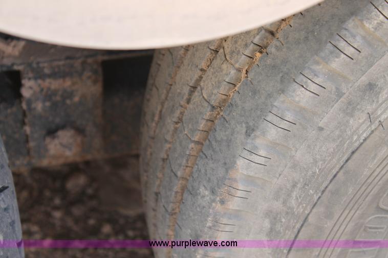 image for item AO9532 2013 Carry-On trailer with polyurea application proportioner