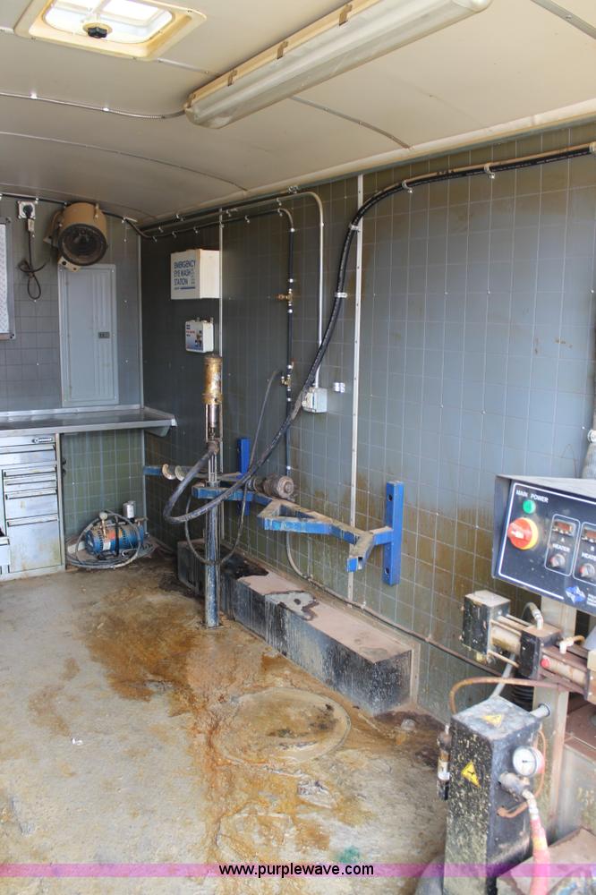 image for item AO9532 2013 Carry-On trailer with polyurea application proportioner