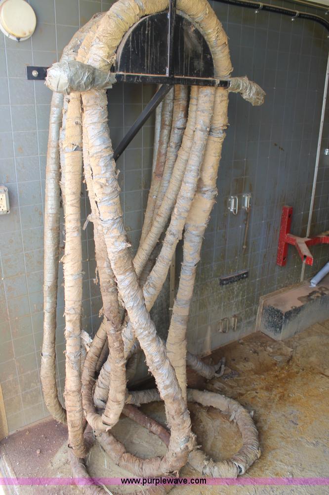 image for item AO9532 2013 Carry-On trailer with polyurea application proportioner