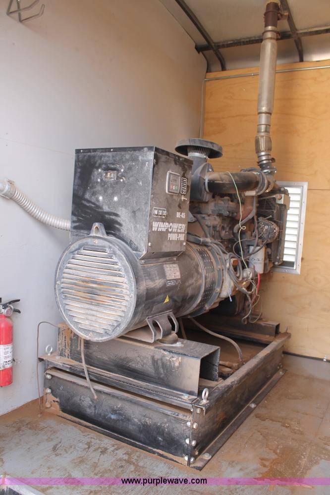 image for item AO9532 2013 Carry-On trailer with polyurea application proportioner