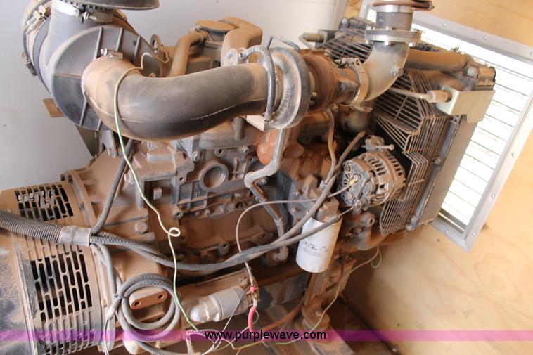 image for item AO9532 2013 Carry-On trailer with polyurea application proportioner