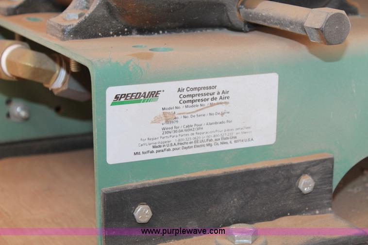 image for item AO9532 2013 Carry-On trailer with polyurea application proportioner