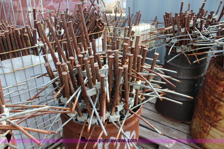 image for item BO9290 Approximately 700 string line parts