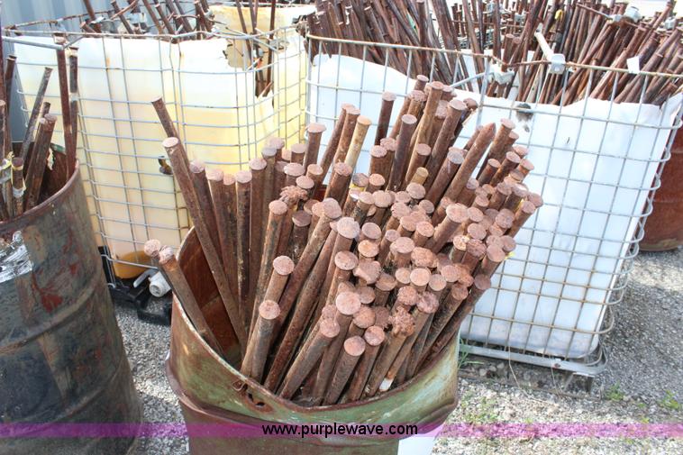 image for item BO9290 Approximately 700 string line parts