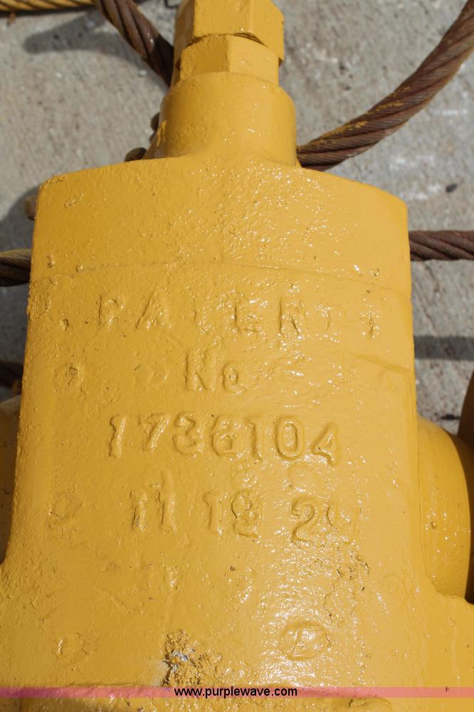 image for item BO9292 Vulcan piling extractor