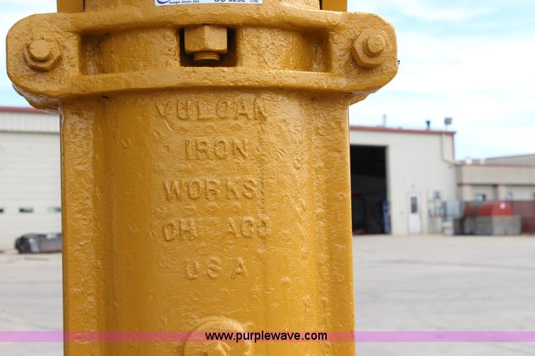 image for item BO9292 Vulcan piling extractor