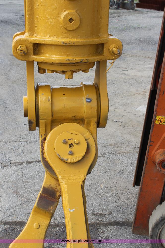 image for item BO9292 Vulcan piling extractor